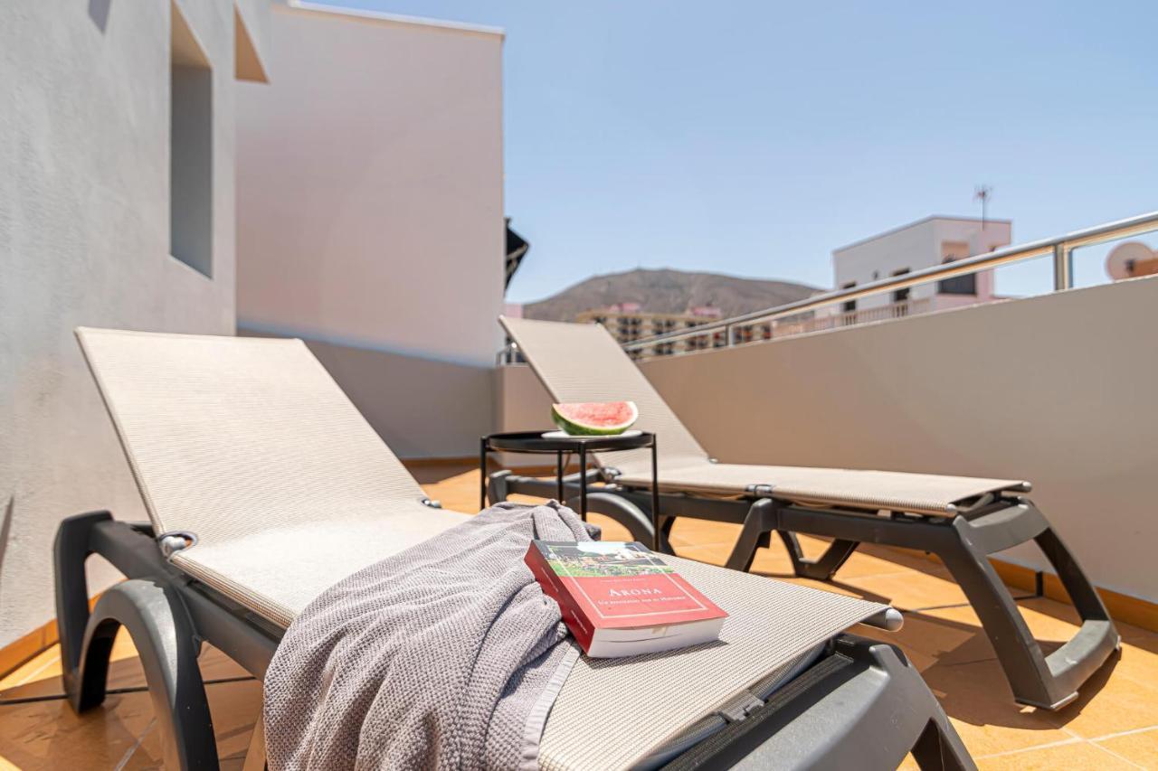 Luxury Holidays Suites, Playa De Los Cristianos Los Cristianos  Luaran gambar