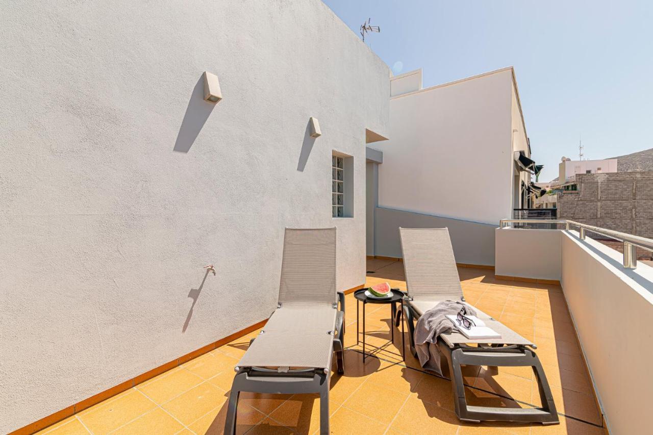 Luxury Holidays Suites, Playa De Los Cristianos Los Cristianos  Luaran gambar