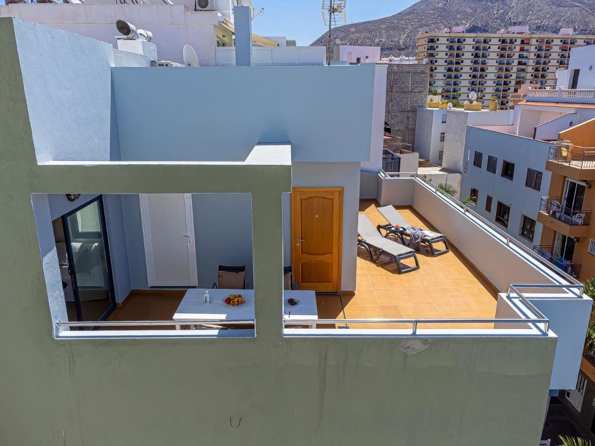 Luxury Holidays Suites, Playa De Los Cristianos Los Cristianos  Luaran gambar