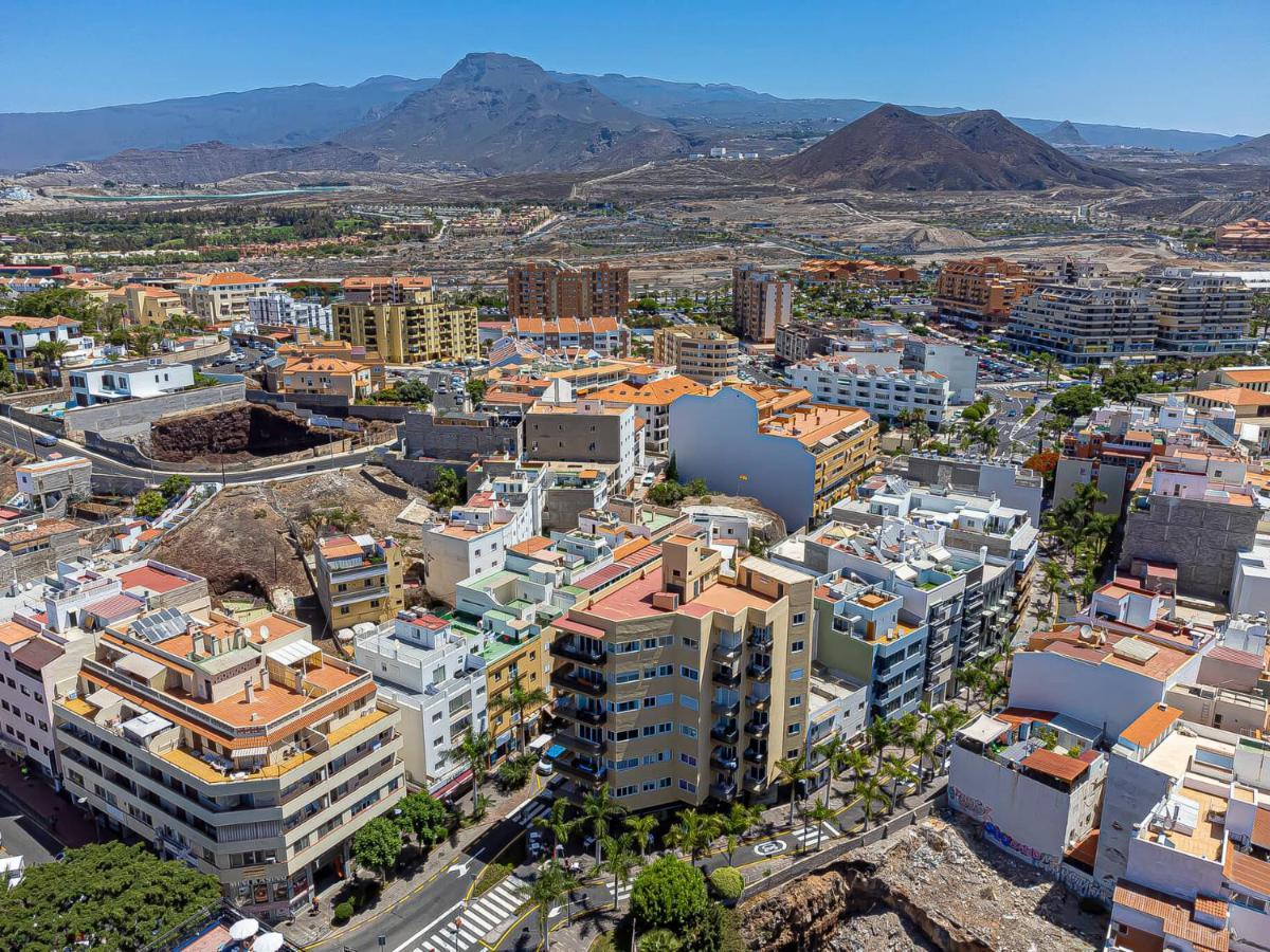 Luxury Holidays Suites, Playa De Los Cristianos Los Cristianos  Luaran gambar