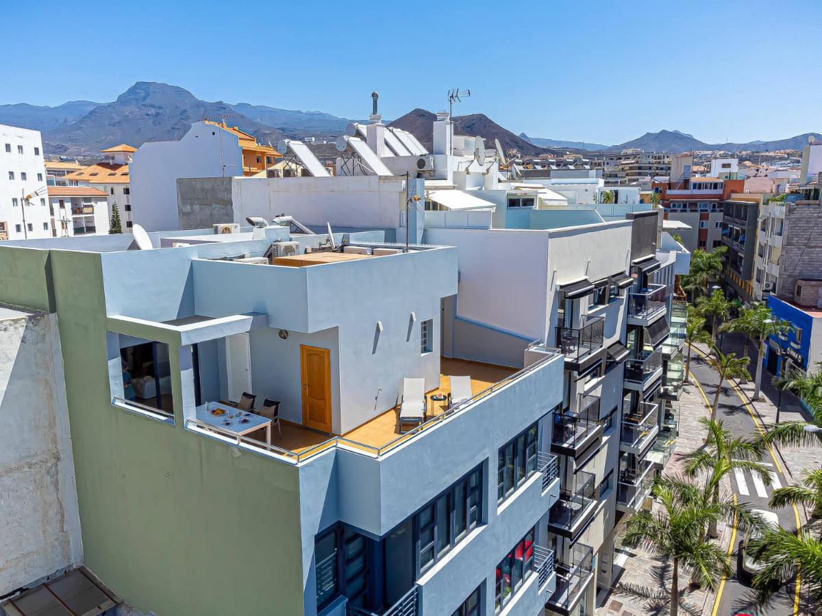 Luxury Holidays Suites, Playa De Los Cristianos Los Cristianos  Luaran gambar